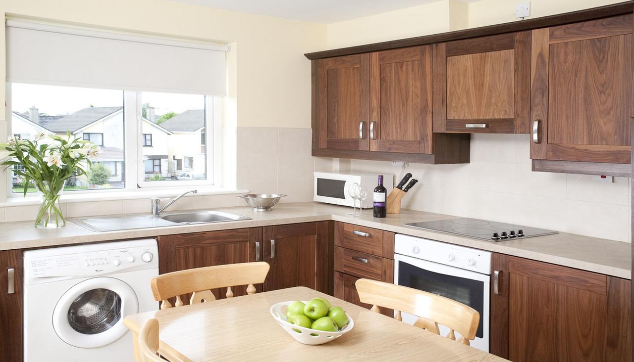 Menlo Park Apartments ゴールウェイ エクステリア 写真